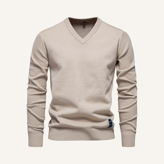 WELLESLEY CLASSIC V-NECK SWEATER